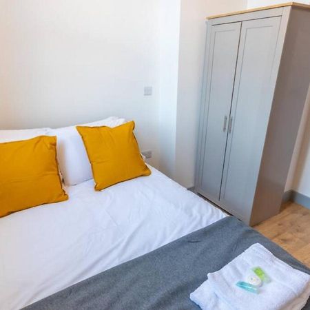 Pillo Rooms Serviced Apartments - Salford Manchester Ngoại thất bức ảnh