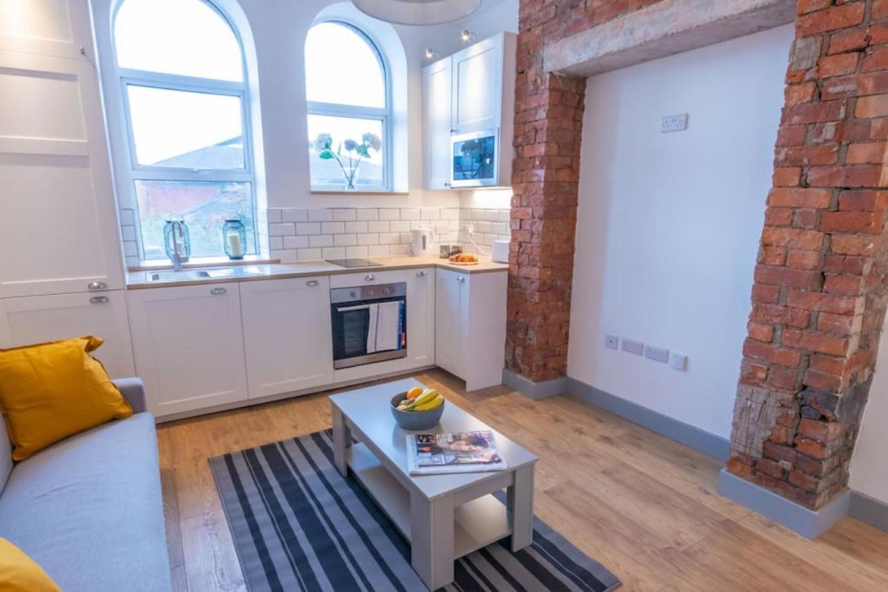Pillo Rooms Serviced Apartments - Salford Manchester Ngoại thất bức ảnh