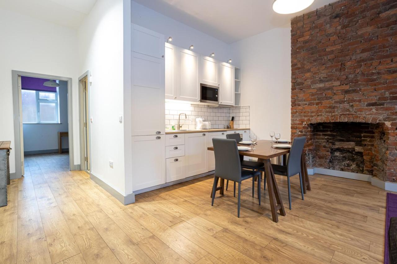 Pillo Rooms Serviced Apartments - Salford Manchester Ngoại thất bức ảnh