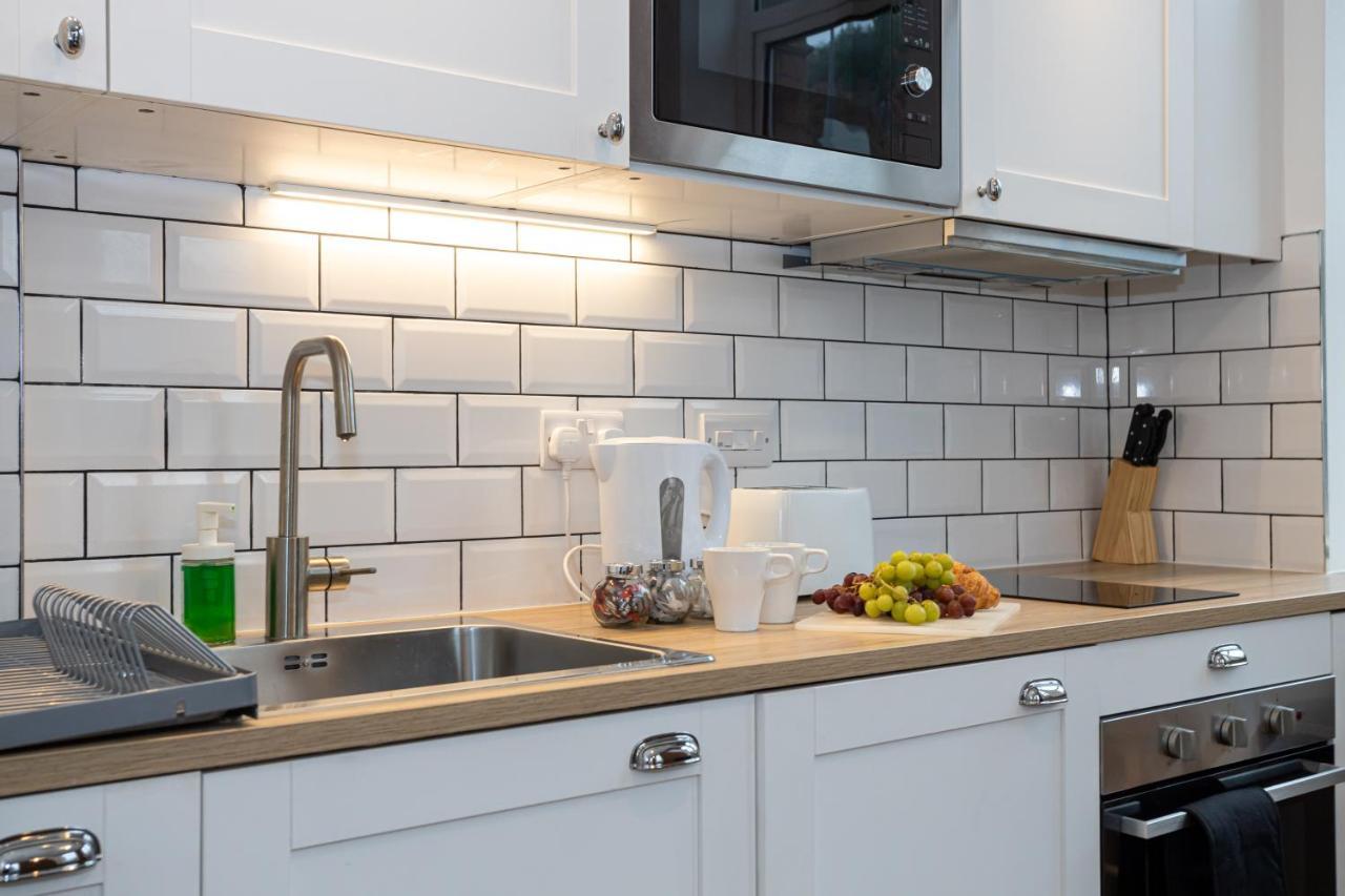 Pillo Rooms Serviced Apartments - Salford Manchester Ngoại thất bức ảnh