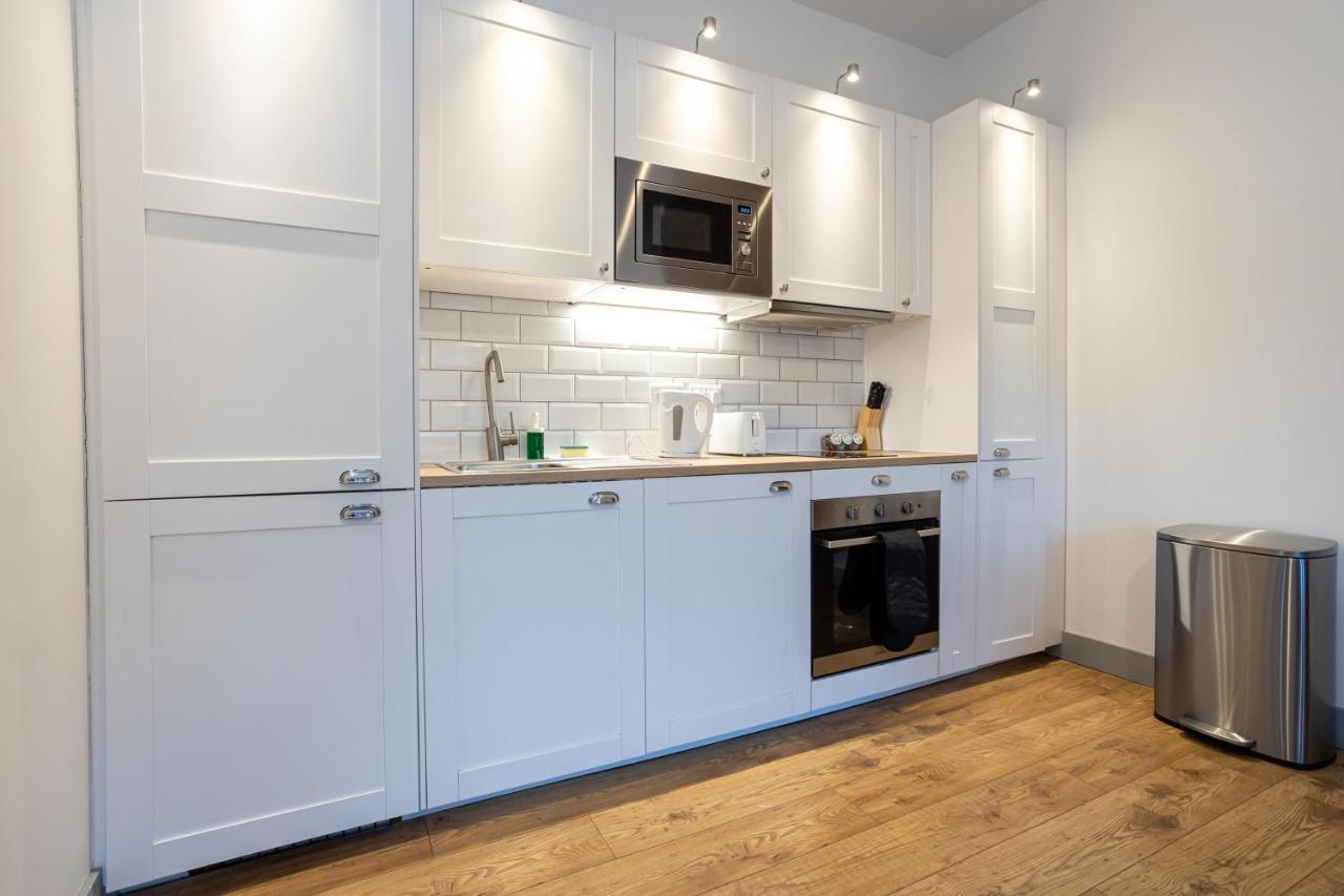 Pillo Rooms Serviced Apartments - Salford Manchester Ngoại thất bức ảnh